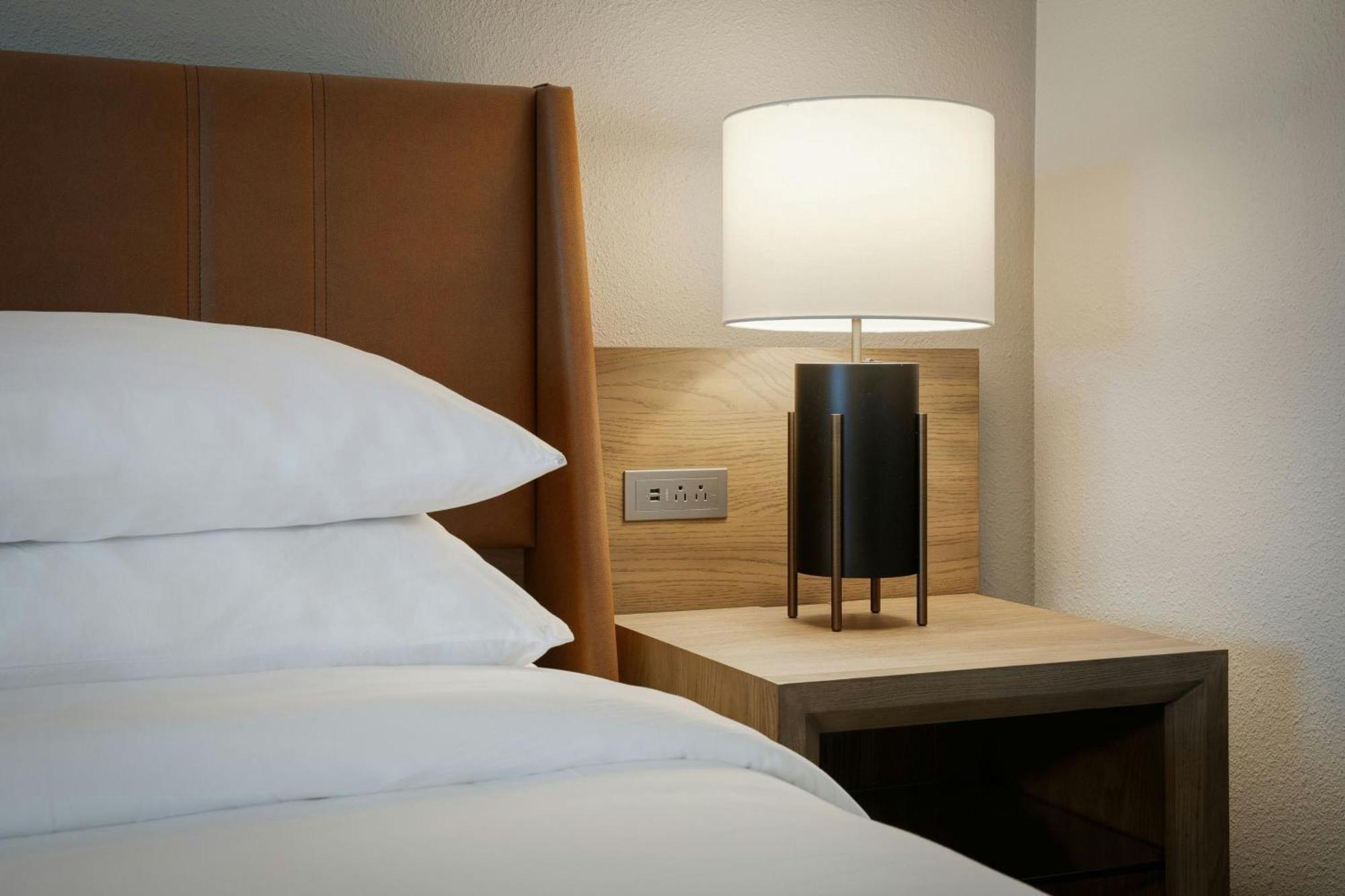 เชอราตัน เวสต์พอร์ต ชาเลต์ โฮเต็ล เซนต์หลุยส์ Hotel แมรีแลนด์ไฮท์ส ภายนอก รูปภาพ