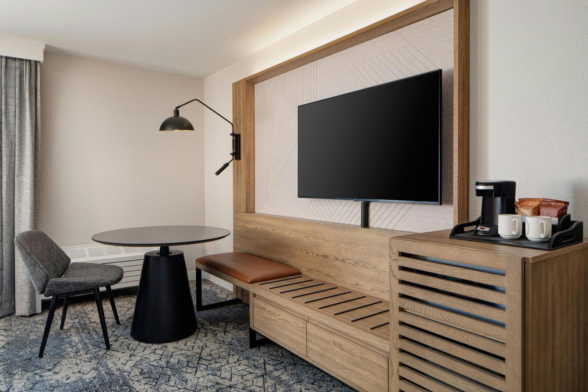 เชอราตัน เวสต์พอร์ต ชาเลต์ โฮเต็ล เซนต์หลุยส์ Hotel แมรีแลนด์ไฮท์ส ภายนอก รูปภาพ