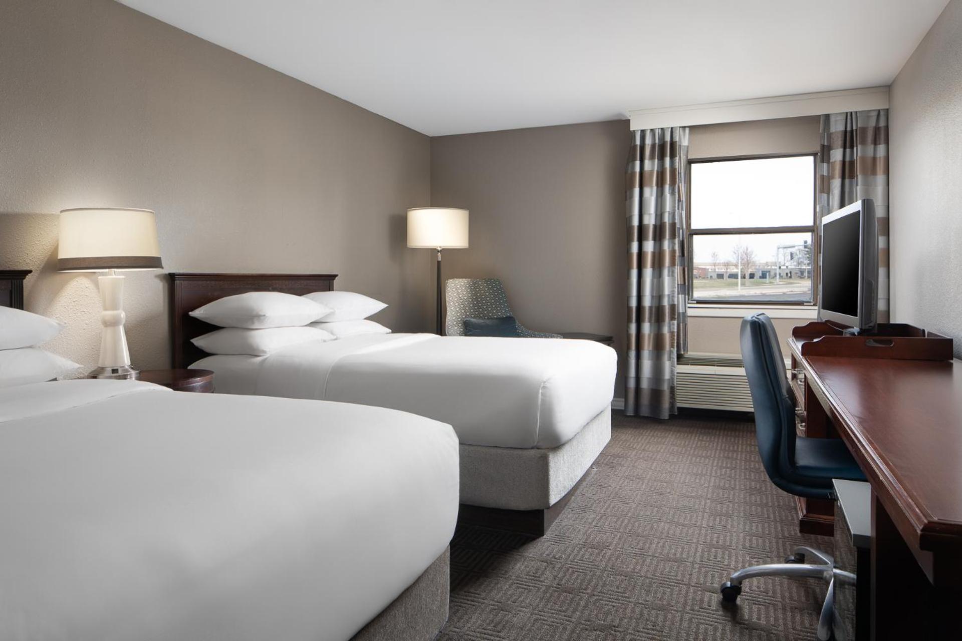 เชอราตัน เวสต์พอร์ต ชาเลต์ โฮเต็ล เซนต์หลุยส์ Hotel แมรีแลนด์ไฮท์ส ภายนอก รูปภาพ