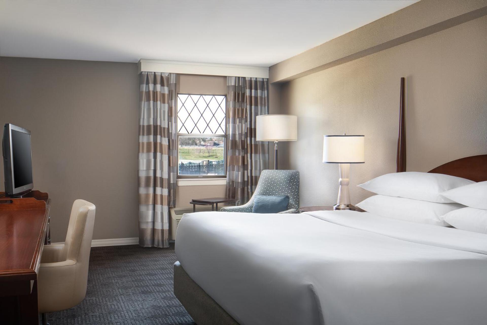 เชอราตัน เวสต์พอร์ต ชาเลต์ โฮเต็ล เซนต์หลุยส์ Hotel แมรีแลนด์ไฮท์ส ภายนอก รูปภาพ