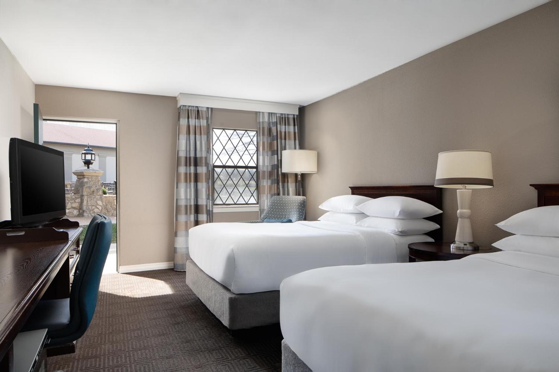 เชอราตัน เวสต์พอร์ต ชาเลต์ โฮเต็ล เซนต์หลุยส์ Hotel แมรีแลนด์ไฮท์ส ภายนอก รูปภาพ